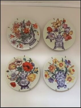 Set of 4 Antique Floral Decorative Plates